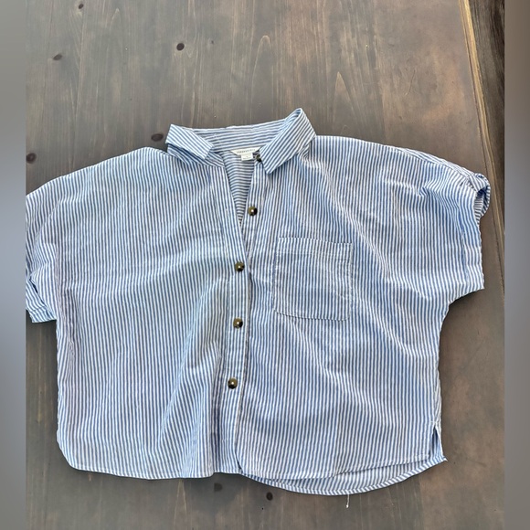 Button up blouse blue and white cropped fit - Picture 1 of 2